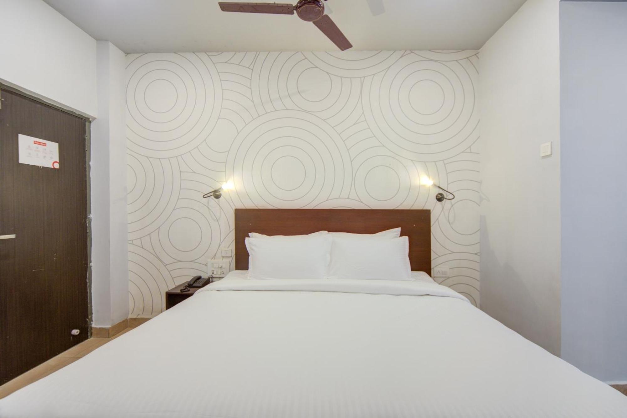 Hotel O Everest 4*